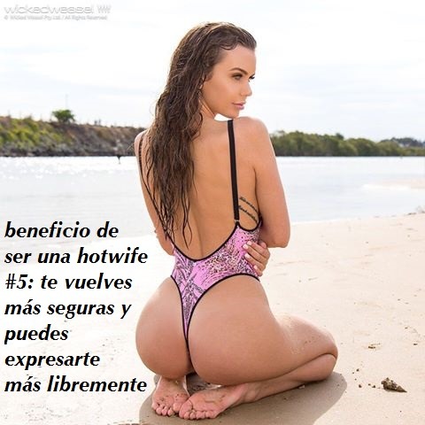Latina caliente