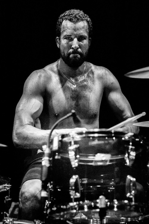 Jon Theodore for Modern Drummer Magazine photos by Andreas Neumann