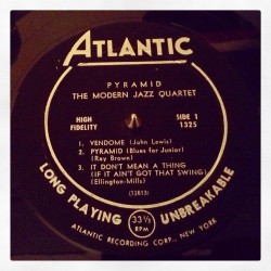 respinit:  …early Atlantic label…  #vinyl