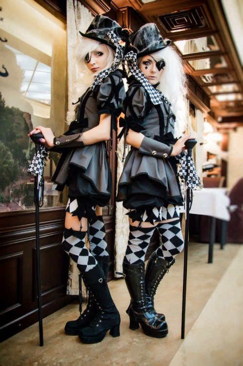 Our twins outfits for Halloween!  Design&amp;idea belongs to my lovely Mao Photo/retouch: N