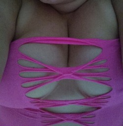 sluttymistress1:  Do I look good in pink??