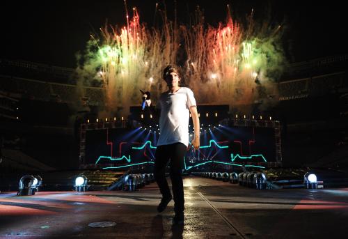 onedhqcentral:  One Direction, Where We Are Tour, New Jersey (04.08.2014) - x 