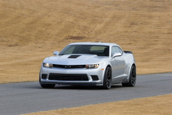 automotivated:  2014 Chevrolet Camaro Z/28