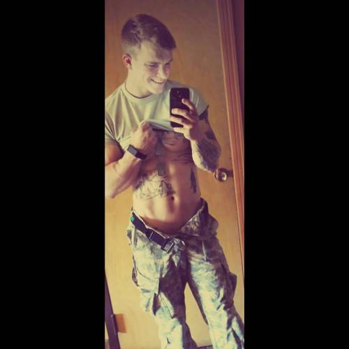 lumbrjax:  Instagram user @zacharybinks30 http://ift.tt/1hPWiXf