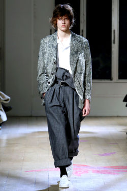 afvan:  yohji yamamoto a/w 2011-12