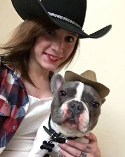 adablackxxx:  #frenchies #frenchielove #frenchy #texasgirl #countrygirl #frenchbulldog