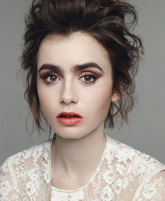 Daily Lily Collins