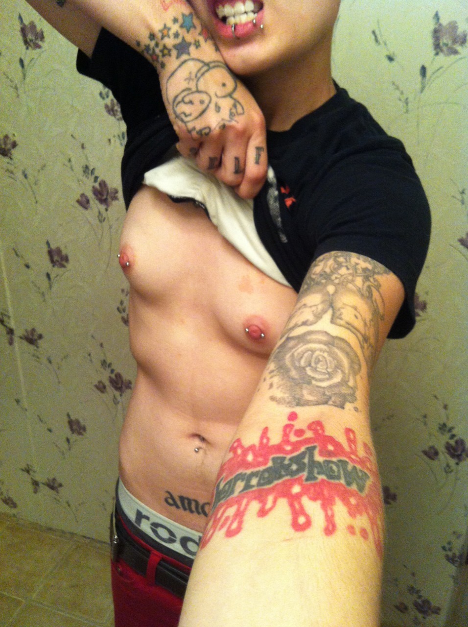 piercednipples:  riley-ferretboy-konor:  Ask (nicely) and ye’ shall (probably)