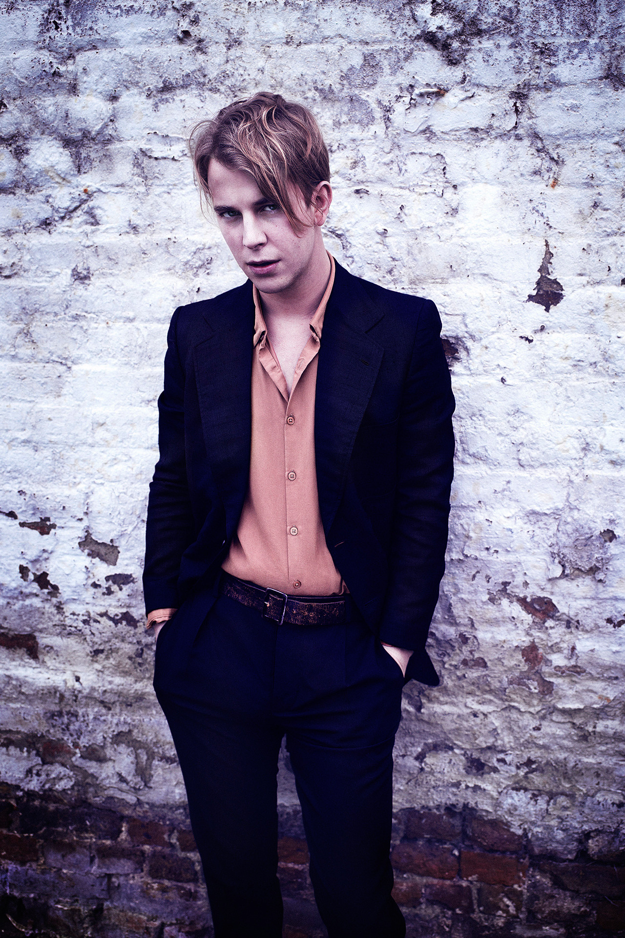 Unrequited love? Tom Odell understands. Watch him perform “Magnetised” live here.