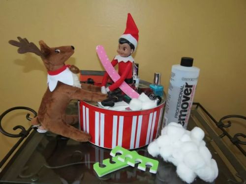 Elf on the Shelf Mani Pedi Holly the elf is giving mani/pedis today!