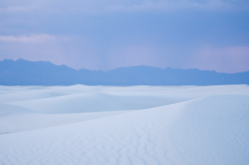 clubmonaco:
“ clubmonaco-deactivated20161214:
“ White Sands Monument, New Mexico
”
The time stops when you enter the wonderful desert of White Sands Monument, New Mexico. You just sit and watch the pink sky for hours… -Mathieu Lebreton
”