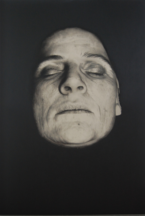 Annemarie Busschers’s Emotive Portraits