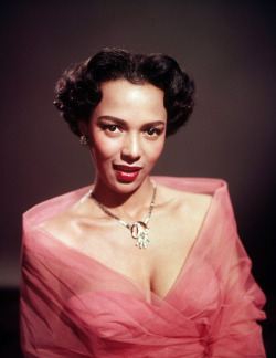 jeanharlowed:  IN LOVING MEMORY OF DOROTHY DANDRIDGE (November 9, 1922 - September 8, 1965) 