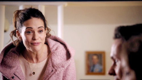 Lyndsy Fonseca as Laura Turner in Turner and Hooch 1x04