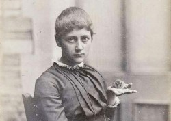 skunkbear:  explore-blog:  Beatrix Potter was born 150 years ago today. In addition to her beloved children’s storytelling, she made some little-known yet significant contributions to science, which render her all the more impressive a genius.    I’m
