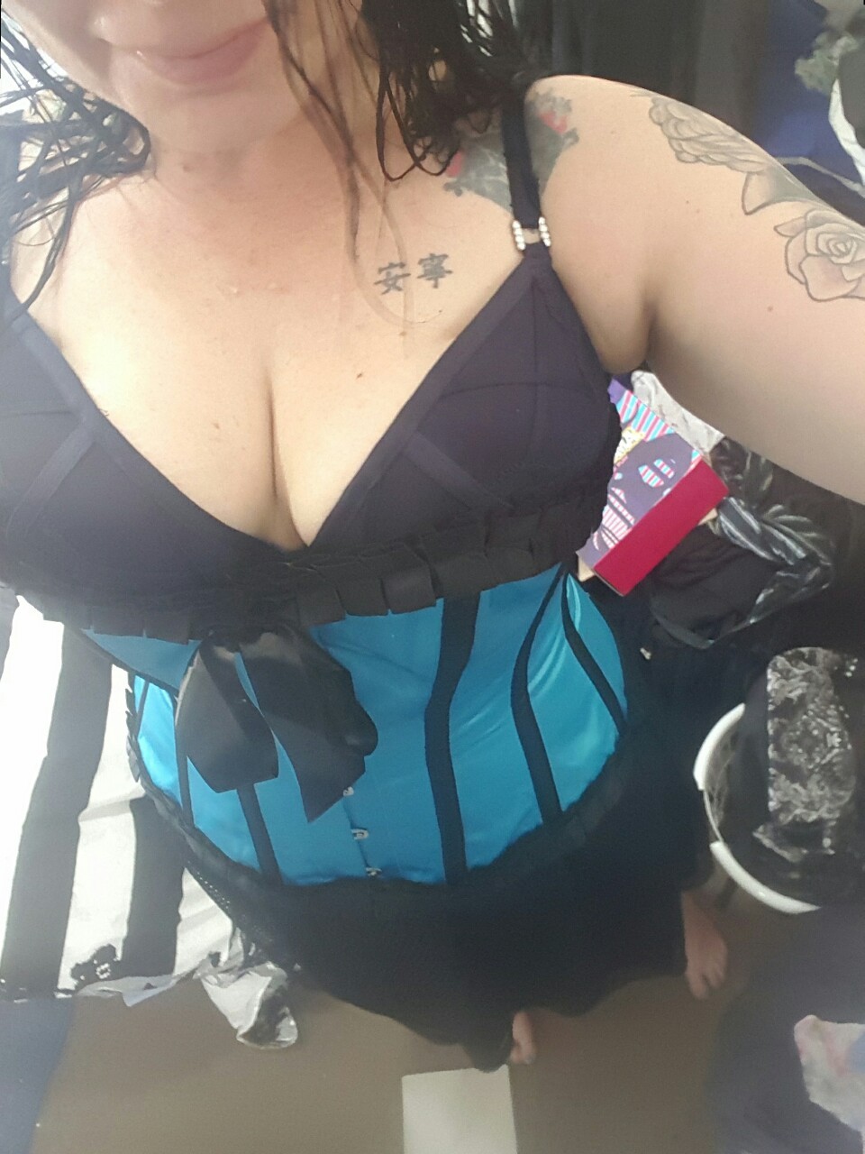 jazzayjk:  It’s Face Fuck me Friday  So sexy I&rsquo;d love to fuck that beautiful