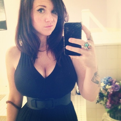 slammerpawg:  Zsu Zsu Starr is a dream!