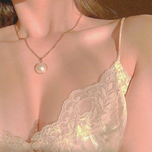 dirtybabez: watch me naked here babe