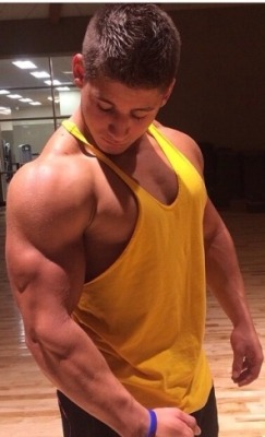 keepemgrowin:  He plans to build the biggest muscles in school…