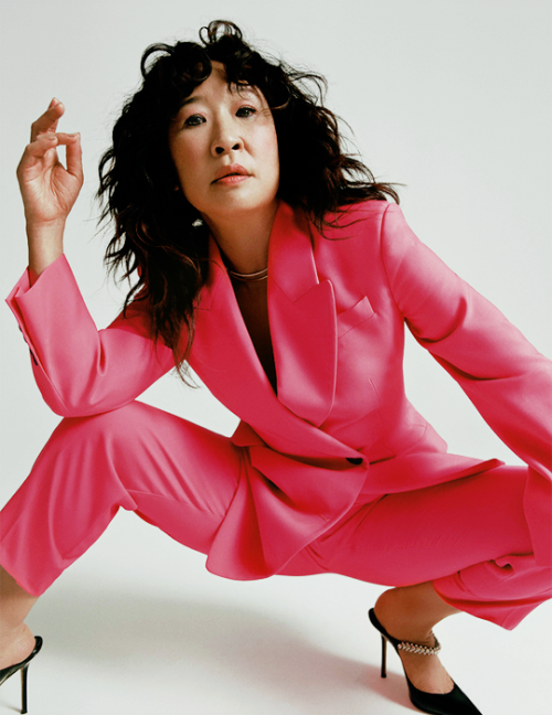 sandra oh photographed by leeor wild for s magazine, spring 2022.