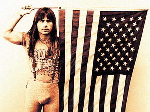 radiothrash:    Well, now we all know how much Bruce loves America!   