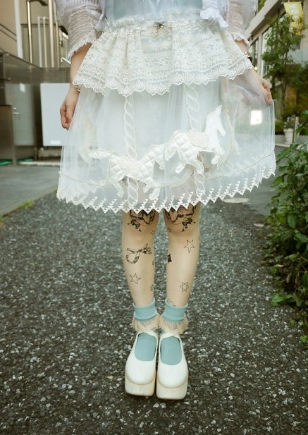 kawaiirebellion:  ♡i follow back similar ♡ 