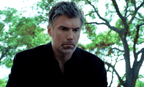 ansonmountdaily: Anson Mount in the trailer for The Virtuoso (2020), dir. Nick Stagliano A lonesome 