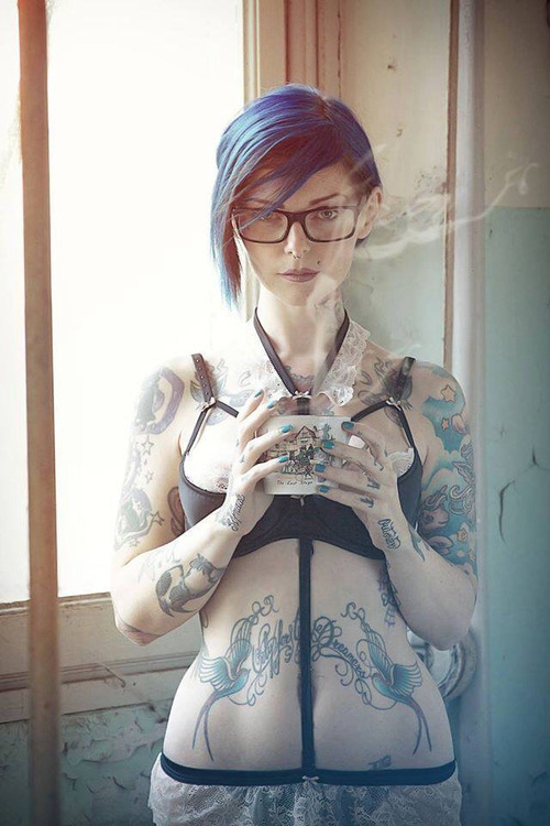 itsall1nk:  More Hot Tattoo Girls athttp://hot-tattoo-girls.blogspot.com