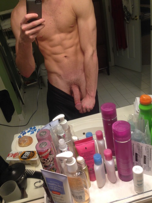 gayteenagr:  Active gay porn blog! I follow back http://gayteenagr.tumblr.com