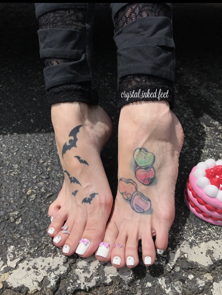 Crystal inked feet
