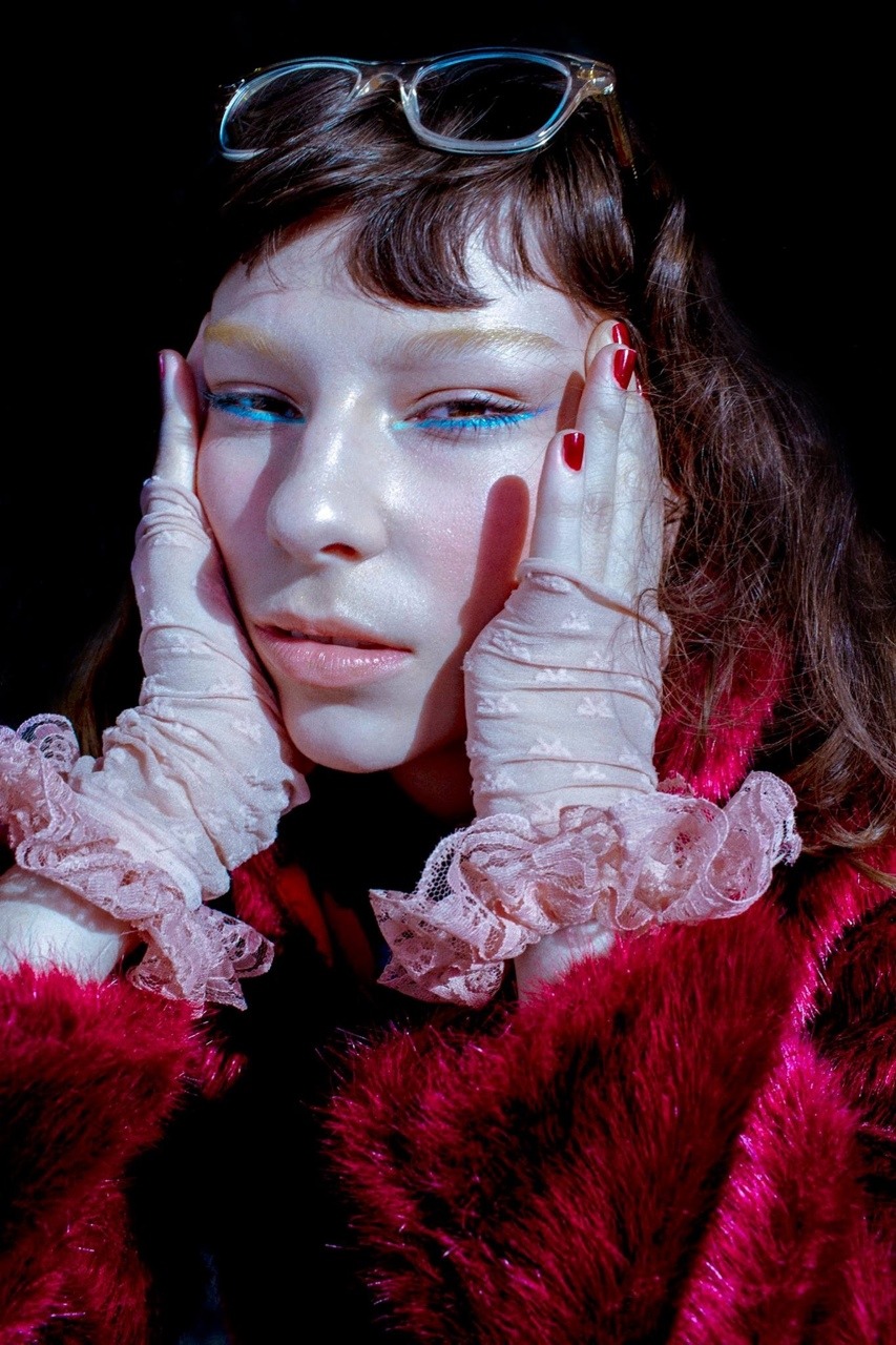 sunpeach:  me by laura baldwinson, makeup by emy filteau 
