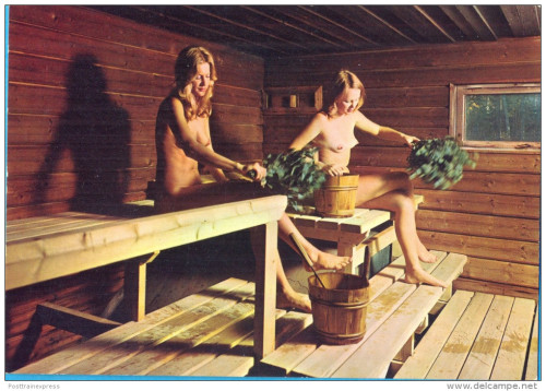 XXX   Finnish women in the sauna, via Delcampe. photo