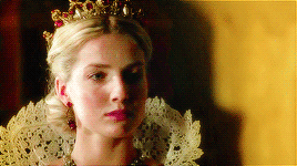 House Of Ladies Week 2020 Day 3: House Lannister