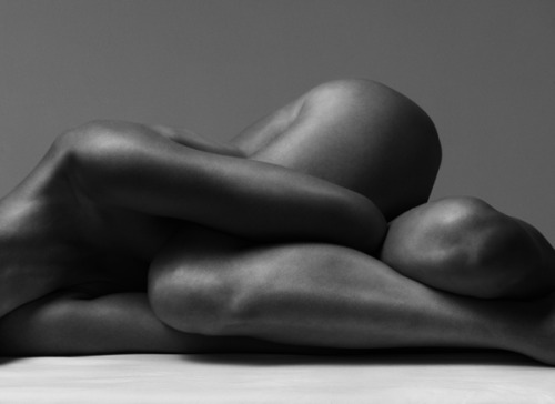 by-great-design:  Body FormsPhotography By Klaus KampertModel Kayleigh Lush