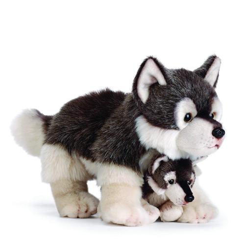 whirelez - Wolf Mom and PupThey are the cutest pair. The large...