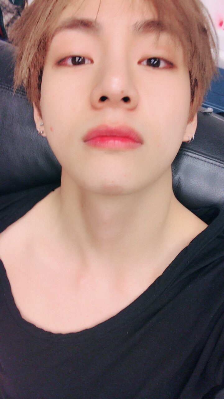 Featured image of post Selfie Kim Taehyung Selca