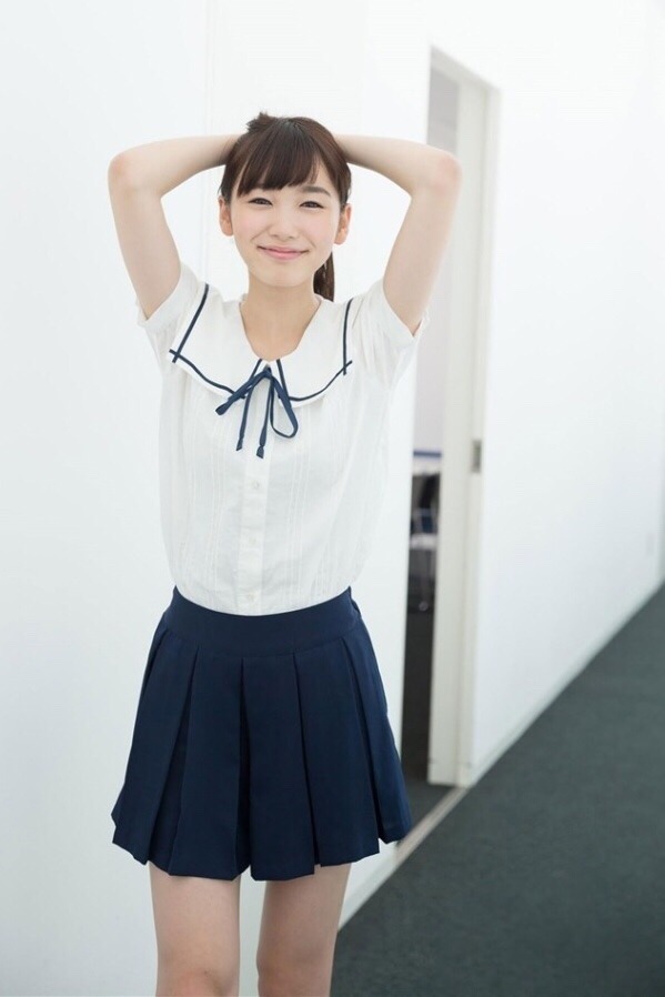 kawaii-kirei-girls-and-women:  可愛い 吉木りさ 逢沢りな 今野杏南 山本梓