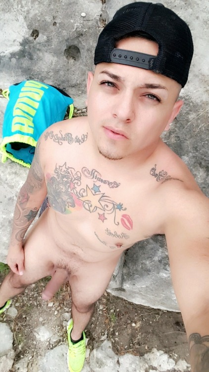 hunglatinboy:  Went to hippyhallow today and found me a cum hungry whore so I gave him my load outside..  Fucking Hot !!😋