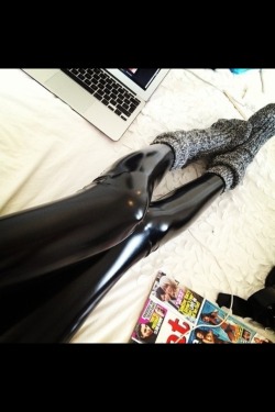 latexandlingerie:  Just randomly wearing latex stockingsHot!!!