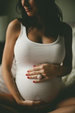 pregnantnude:  Pregnant NudesWOW