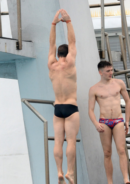 amazingmalenudity: Tom Daley