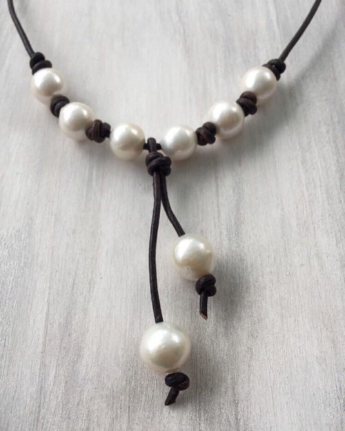 Leather pearl necklace #jewelry #accessories #necklace #giftideas #etsy #etsyseller #handmade #small