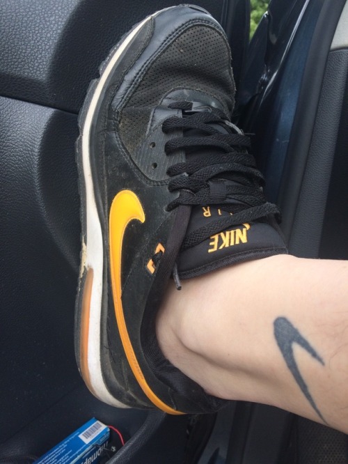 niketown1977:Me