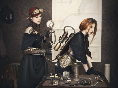 Steampunk Girl http://steampunk-girl.tumblr.com/