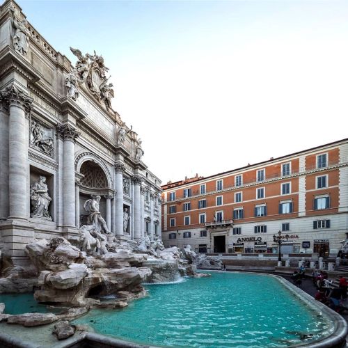  Fontana Di Trevi-Roma by Gérard Trang 