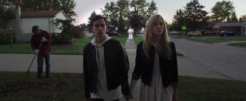 sobeitjay:  horrormoviesequel:  It Follows (2014), dir. David Robert Mitchell   ya know he had to follow em