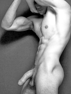 The male body&hellip;&hellip;&hellip;&hellip;&hellip;.what else can I say?