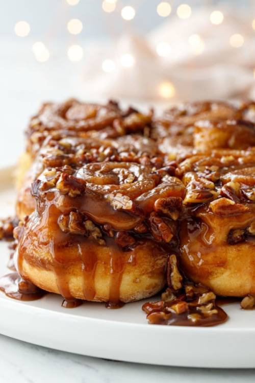 sweetoothgirl: Hot Buttered Rum Sticky Buns