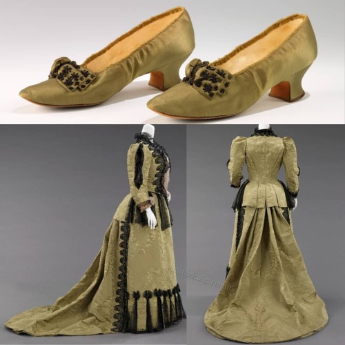 1893 ensemble by the House of Worth, made of silk, jet, and metal. “By the last quarter of the
