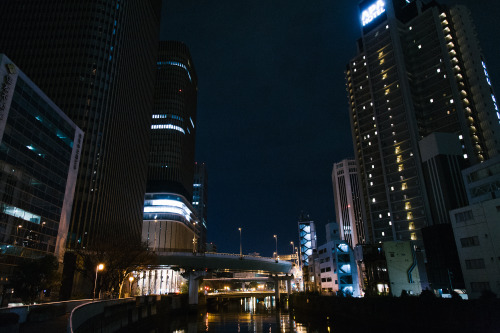 Landed in Osaka on Christmas.Canon 5D & 24-105mm f/4L. Dec, 2016.